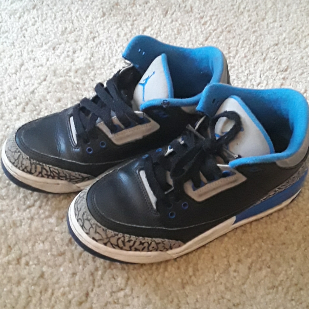 Jordan's Kids Nikes Size 5Y